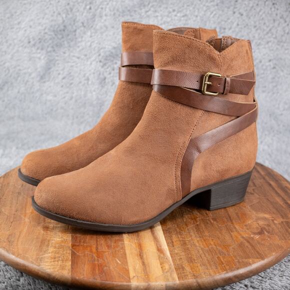 Lane Bryant Micro Criss Cross Ankle Boots Womens Size 9 W - Picture 3 of 8